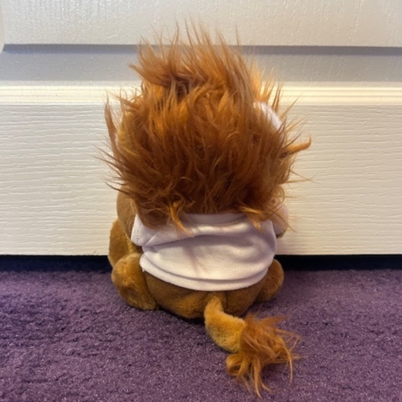 Ritz Carlton Naples Lion Plushy - Picture 2 of 5